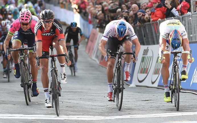 2015年ティレーノ～アドリアティコ第3ステージ、グレッグ・バンアーベルマート（BMCレーシング）が優勝