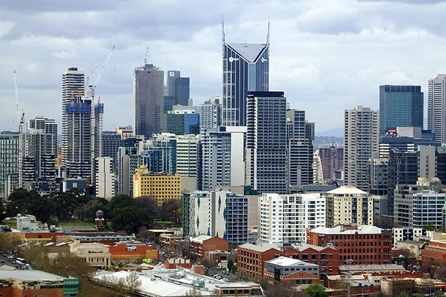 メルボルンの新名所「Melbourne Star Observation Wheel」（大観覧車）から、街を見下ろす