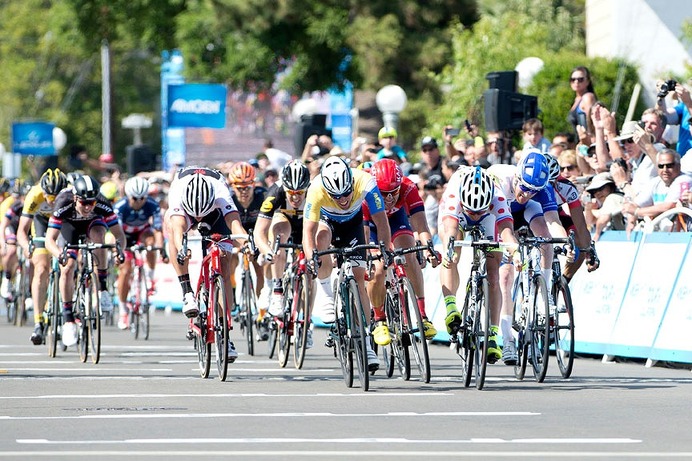 2015年ツアー・オブ・カリフォルニア第2ステージ、マーク・カベンディッシュ（エティックス・クイックステップ）が優勝