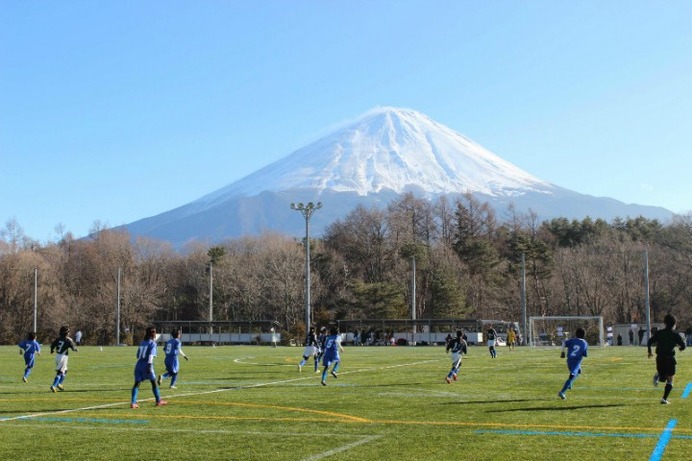 チェルシーFCサッカースクールと英語のコラボ！「サッカー×英語キャンプin 山梨」