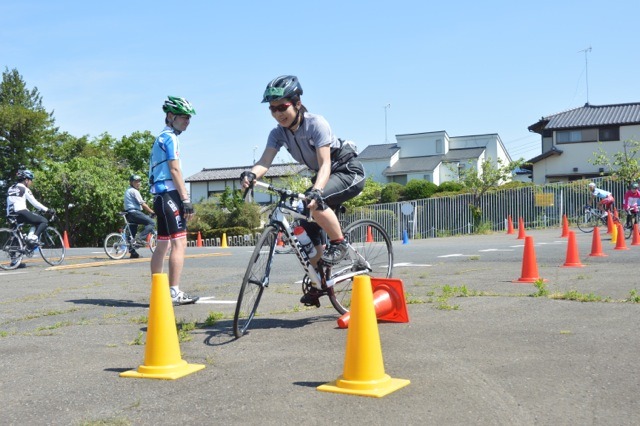 オトナのための自転車学校で自転車をカッコよく操る技術を学ぼう