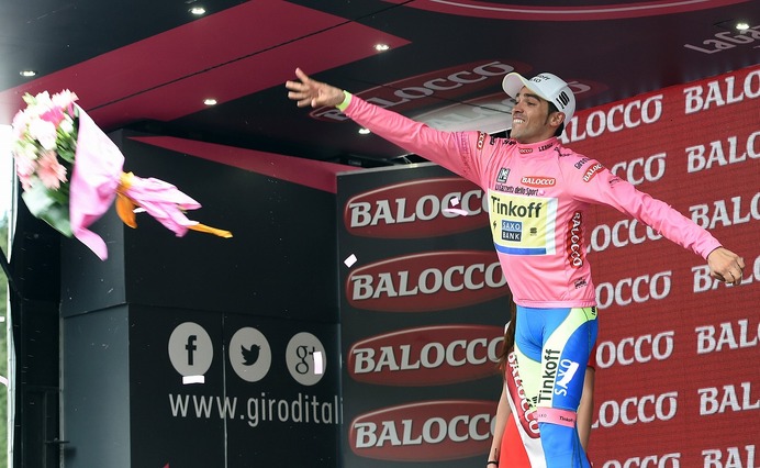 2015年ジロ・デ・イタリア第15ステージ、アルベルト・コンタドール（ティンコフ・サクソ）がマリアローザ