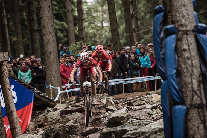 2015年UCI MTBワールドカップ・クロスカントリー第1戦チェコ男子、ニノ・シュルター（スコット・オドロ）