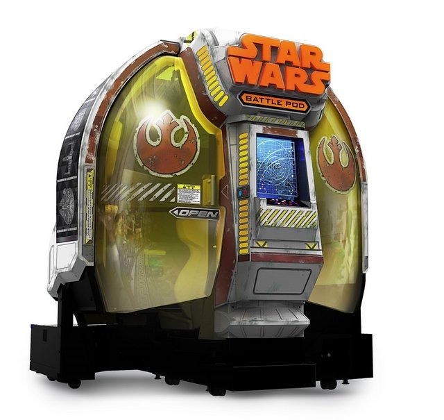 ドーム型AC筐体『スター・ウォーズ：バトル ポッド』個人向け販売が決定！1,200万円の限定版も