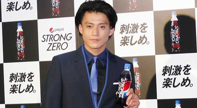 小栗旬／「PEPSI STRONG BAR」オープニングセレモニー