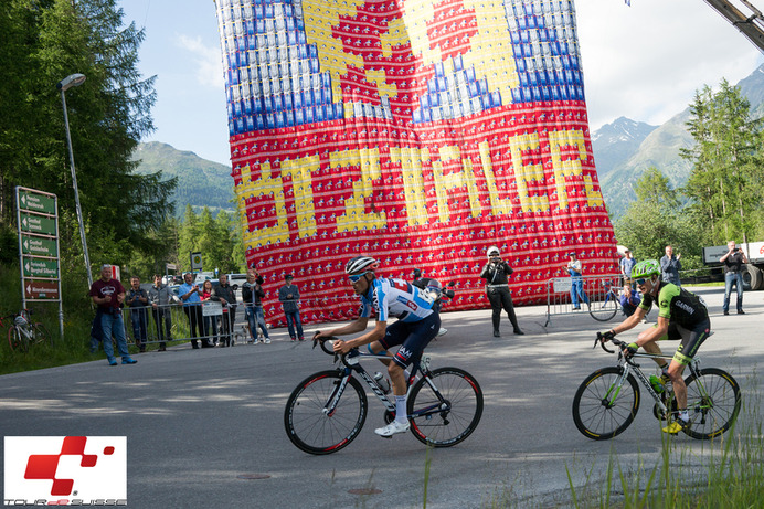 2015年ツール・ド・スイス第5ステージ、ステファン・デニフル（IAMサイクリング）が山岳賞