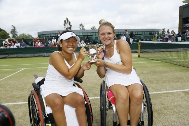 上地結衣がウィンブルドン選手権車いすテニスの部女子ダブルス2連覇（2015年7月12日）