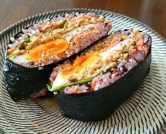 「朝定食」まとめちゃったよおにぎらず（katoryo氏）