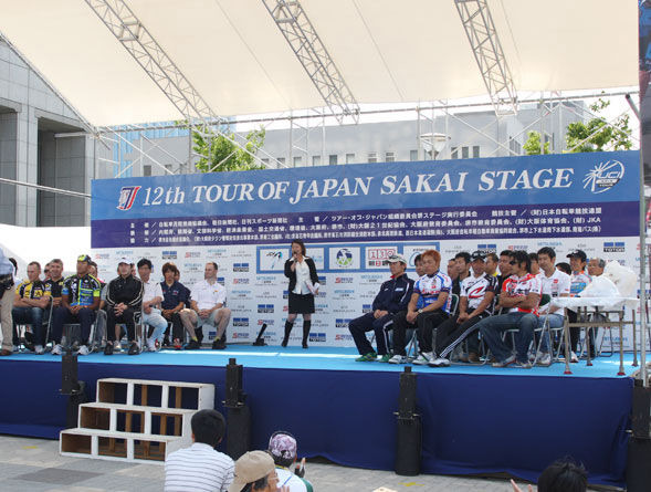 　今年で第12回となる自転車ロードレース、ツアー・オブ・ジャパンは大阪府堺市内で18日に開幕する。今大会は、日本選手にとって北京五輪出場に関係する重要なレース。そして、五輪代表の有力選手として注目されているのは、新城幸也（23）と宮澤崇史（30＝ともに梅丹本