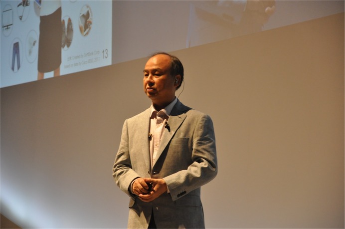 孫正義社長「3つの成長戦略…IoT、AI、スマートロボット」ソフトバンクワールド2015 その2