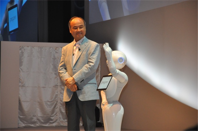 孫正義社長「3つの成長戦略…IoT、AI、スマートロボット」ソフトバンクワールド2015 その2