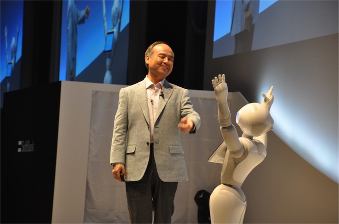 孫正義社長「3つの成長戦略…IoT、AI、スマートロボット」ソフトバンクワールド2015 その2