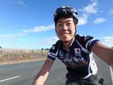 アキコーポレーション、授業をしながら自転車で旅する西川昌徳さんをサポート 画像