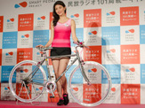 橋本マナミ、スタイルの秘密は自転車「いい筋肉がついて代謝があがる」 画像