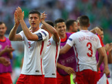 EUROでポーランドが初勝利、北アイルランドは13試合ぶりの敗戦 画像