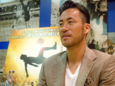 サッカー日本代表・吉田麻也、後輩にエール「責任と誇りを持ってプレーを」…『ペレ 伝説の誕生』7/8公開 画像