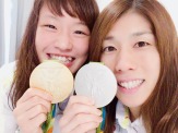 吉田沙保里、登坂絵莉の絆…後輩の金メダル「本当に嬉しかった」 画像