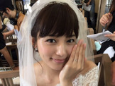 川口春奈が花嫁姿で報告「てっちゃんと結婚式」 画像