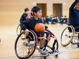 京急スポーツフェスタ!!第1弾「親子で車いすバスケ体験」7月開催 画像