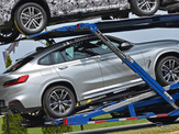 BMW X4 次期型、輸送中のフルヌード姿を激写…発表秒読みか 画像