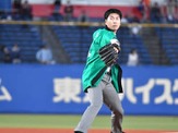 現役選手から球団職員に転身…ロッテ・古谷氏「初めての企画営業」に密着 画像