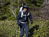 フェニックス、登山やトレッキングに必要な機能を搭載した防水シェルジャケット発売 画像