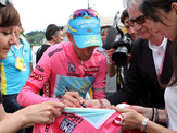 ニーバリがジロ・デ・イタリア総合優勝に前進 画像