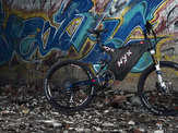 カーボン製電動自転車化フレーム「NYX 2015」　ケベック 画像