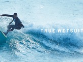 サーフィンができるスーツ型のウェットスーツ発売　クイックシルバー・ジャパン 画像