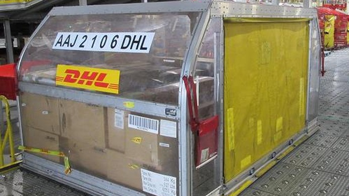 DHL、ラグビーワールドカップ日本代表チームの資材を輸送