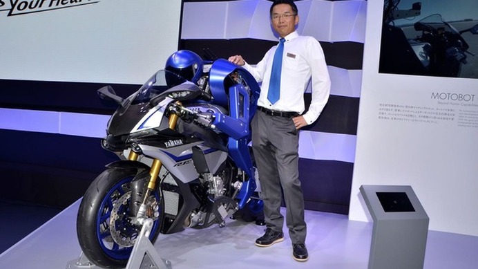 Yamaha Motor Ventures & Laboratory Silicon Valley Inc.のHiroshi Saijou 氏とMOTOBOT（東京モーターショー15）