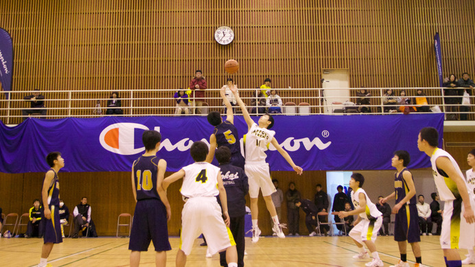 高校生バスケットボール大会「チャンピオンカップ」が開催