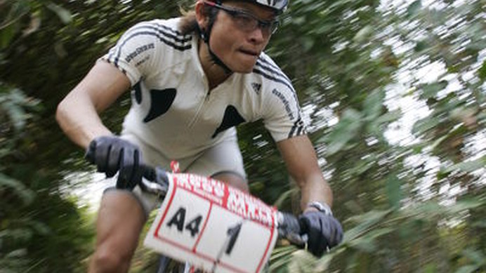 　2月7日から8日にタイで行なわれたクロスカントリーのステージレース「タイ・チェンライ国際MTBチャレンジ2009」に、トレックがサポートする白戸太朗と松本駿が参戦しダブル優勝を果たした。同大会は、タイの大自然を満喫しながら挑める自己挑戦レース。プロ選手から一