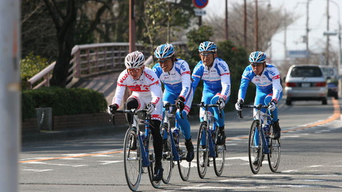 　第13回ツアー・オブ・ジャパンの概要が主催する自転車月間推進協議会／朝日新聞社／日刊スポーツ新聞社から4月1日に発表された。大会は5月17日に大阪府堺市の大仙公園周回コースで開幕し、奈良、美濃、飯田、富士山、伊豆を経由して24日に東京にゴールする。
　コース