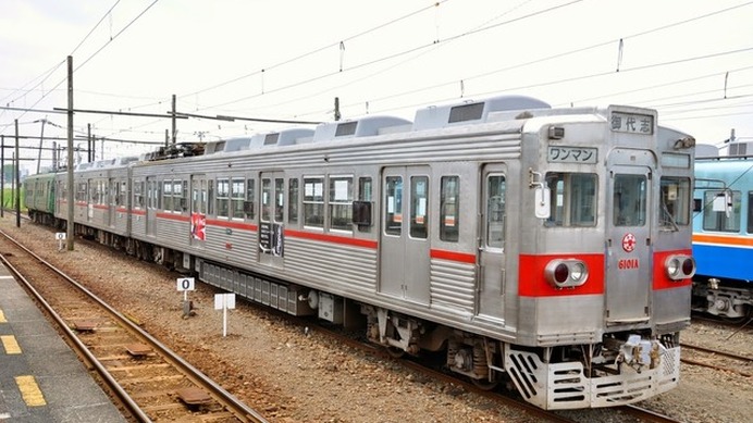 熊本電鉄は4月18日から藤崎宮前～北熊本～御代志間の運転を再開する。