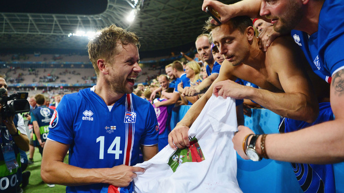サッカーアイスランド代表 初出場でeuro8強入り 敗れたイングランドは監督辞任 Cycle やわらかスポーツ情報サイト