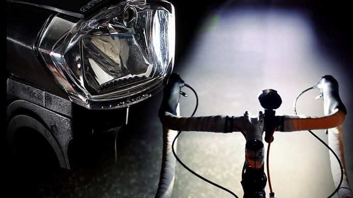 2種類の光で照らす自転車用ライト「ロードトレースセンサーライトプロ」