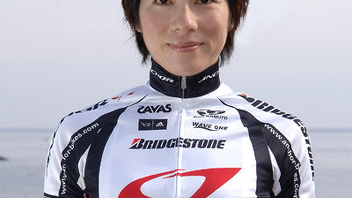 　全日本実業団サイクルロードレース in 飯田大会が9月27日に同地で開催され、女子クラスでブリヂストン・アンカーの森田正美が優勝した。今季4勝目。以下は同選手によるレポート。