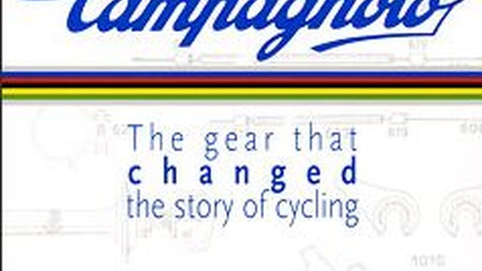 「カンパニョーロ～The gear that changed the story of cycling」の日本語翻訳版がエイ出版社から11月27日に発売された。著者はパオロ・ファッチネッティ、グイド・P・ルビーノ。訳者は仲沢隆。5,040円。