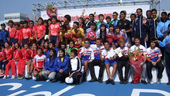 　ACCトラックアジアカップ2010日本ラウンドは6月14日に北海道の函館競輪場で最終日を迎え、エリート男子のオムニアムで佐々木龍（19＝早稲田大）が優勝した。元砂勇雪（18＝鹿屋体育大）は5位。