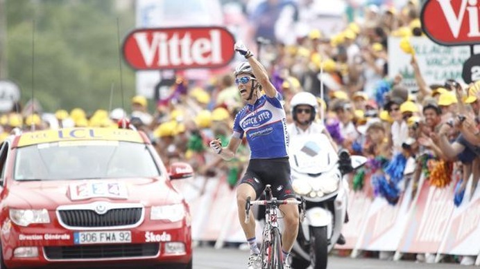 　ツール・ド・フランスは7月10日、トゥルヌス～スタシオンデルース間の165.5kmで第7ステージが行われ、シルバン・シャバネル（31＝フランス、クイックステップ）が第2ステージに続いて2勝目を挙げた。通算3勝目。総合成績でも首位に立ち、マイヨジョーヌを5日ぶりに奪