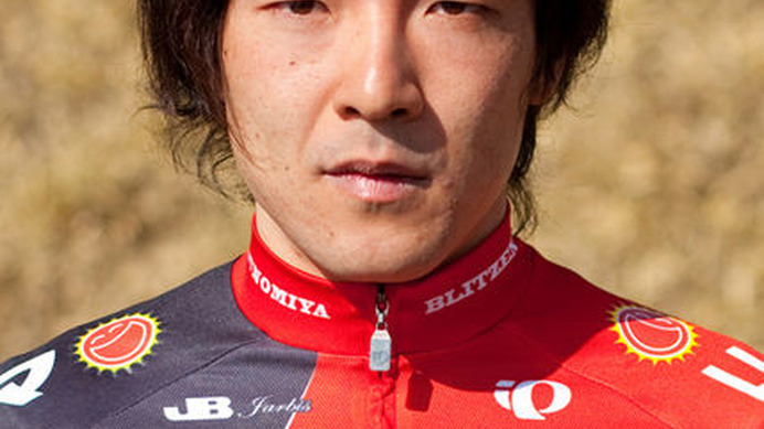 　第1回全日本実業団サイクルロードレース in 南信州松川が8月1日に長野県松川町で行われ、中村誠（宇都宮ブリッツェン）が平塚吉光（シマノレーシング）を制して初優勝した。エントリー126人、完走27人。