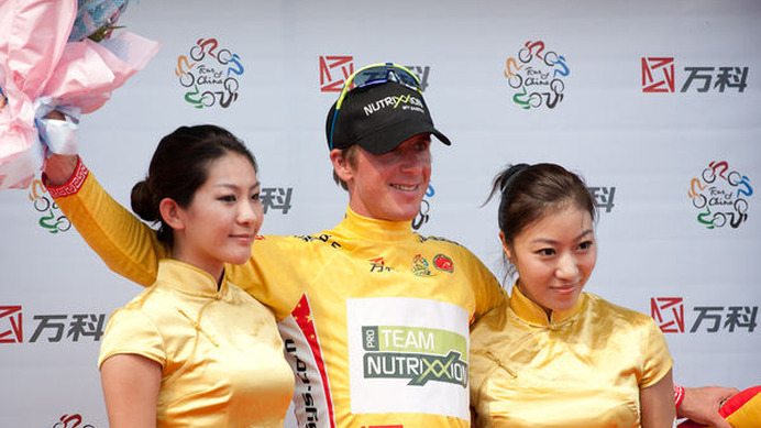 　中国最高峰のステージレース、ツアー・オブ・チャイナは9月13日、三門峡から洛陽までの142.7kmで第3ステージが行われ、アーロン・カンプ（27＝フライVオーストラリア、オーストラリア）が第1ステージに続いて優勝した。