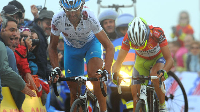　イタリアのビンツェンツォ・ニバリ（25＝リクイガス・ドイモ）がブエルタ・ア・エスパーニャの総合優勝をほぼ確実にした。9月18日に最後の山岳区間となる第20ステージが行われ、50秒遅れの総合2位エゼキエル・モスケラ（34＝スペイン、シャコベオガリシア）のアタック