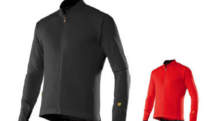 　アメアスポーツジャパンからマビックの「エスポアLSジャージ」「エキップジャケット」「サイクロンジャケット」をはじめとした2010年秋冬商品が9月下旬から販売を開始した。