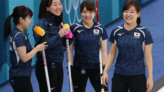 カーリング女子日本代表選手の 特技のクセ が強すぎる Cycle やわらかスポーツ情報サイト