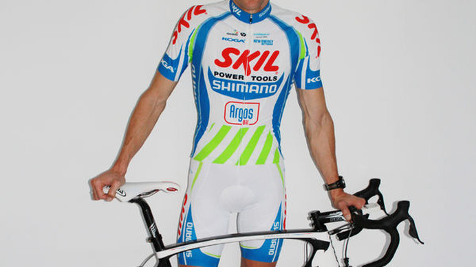 　オランダ登録のプロチーム、スキル・シマノにサブスポンサーとして新たに4社が加わり、2011シーズンを戦うニュージャージが発表された。メインスポンサーはこれまで同様に、電動工具のスキル社と日本の自転車パーツメーカー・シマノ。土井雪広が所属する。