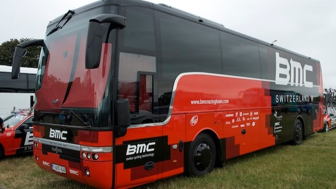 BMCレーシングのチームバス（ツール・ド・フランス14）