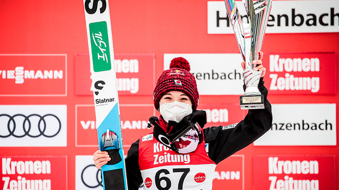 【スキー】高梨沙羅、今季初優勝でW杯歴代最多更新の通算58勝目