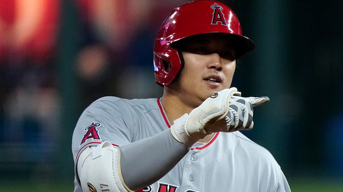 大谷翔平、日米通算100号に王手　“リアル二刀流”はMLB公式の「序盤の偉大な瞬間」にも選出